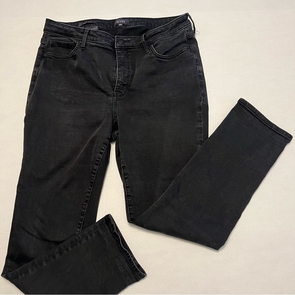 NYDJ black jeans- Sheri Slim fit (1014) - Picture 1 of 5